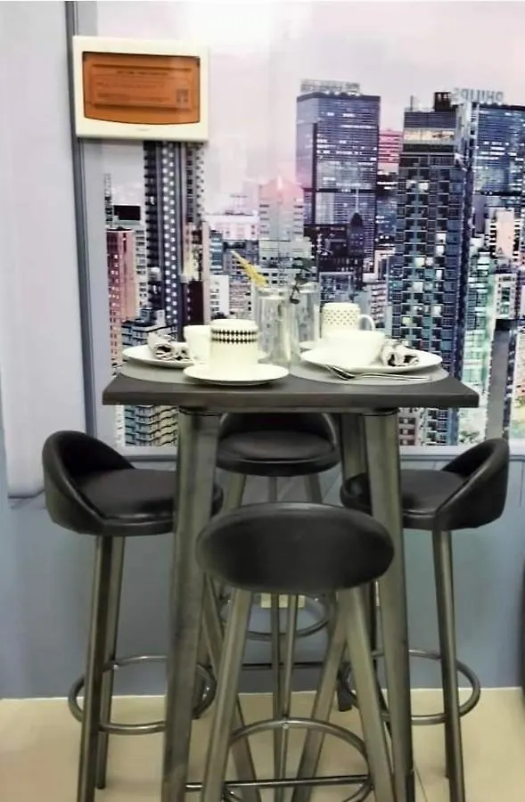Aparthotel Chic 2Br Condo Unit At South Residences Las Pinas